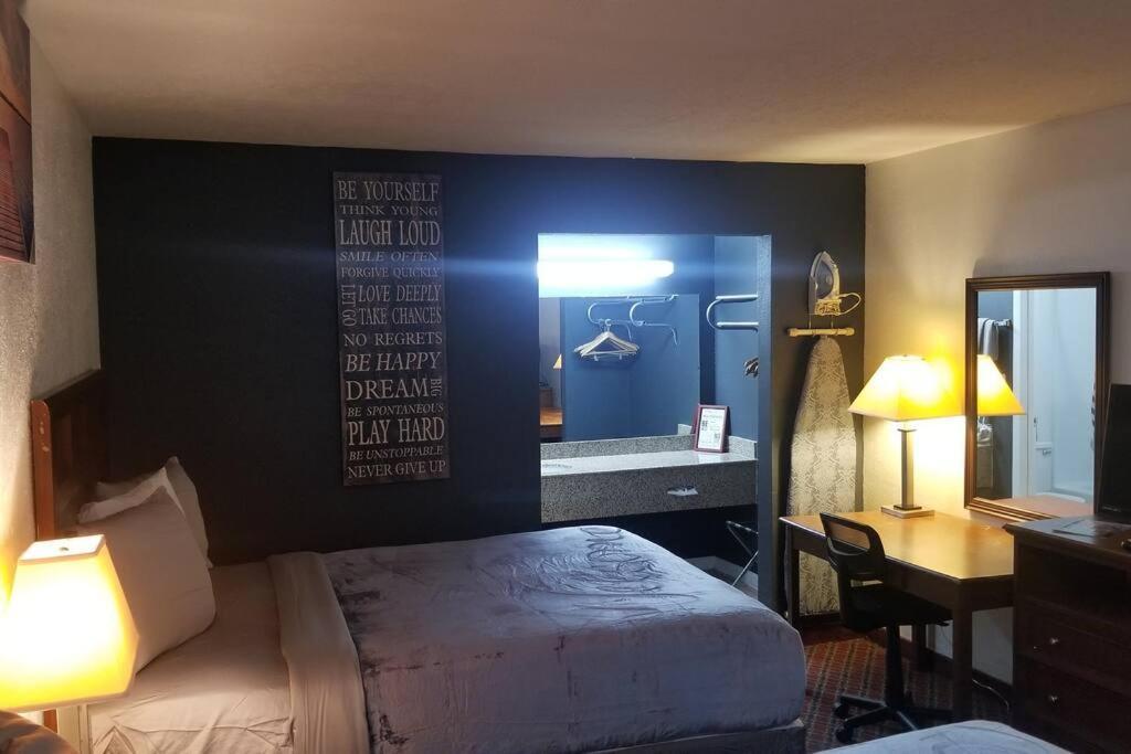 Osu 2 Queen Beds Hotel Room 117 Wi-Fi Stillwater Exterior foto